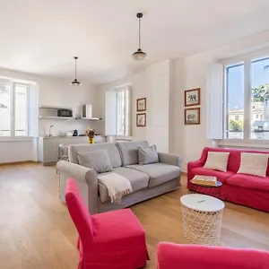 fishers-apartment-in-testaccio.it-romehotels.com/